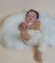 Load image into Gallery viewer, Baby Sweater Overall(Ivory)