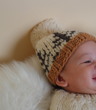 Load image into Gallery viewer, Baby Knit Christmas Tree Beanie(Ivory)