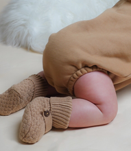 Load image into Gallery viewer, Baby Sweater Knitted Booties(Camel)