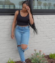 Load image into Gallery viewer, On The Move Padded Ruched top(Black)