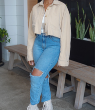 Load image into Gallery viewer, Neutral Lover Button Up Top(Khaki)