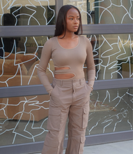 Load image into Gallery viewer, Ready To Roll Cargo Pants(Mocha)