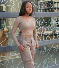 Load image into Gallery viewer, Ready To Roll Cargo Pants(Mocha)
