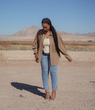 Load image into Gallery viewer, Around The World Button Down Shacket(Caramel)