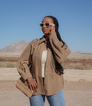 Load image into Gallery viewer, Around The World Button Down Shacket(Caramel)