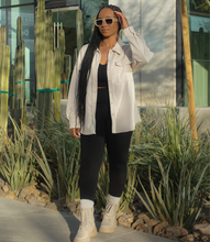 Load image into Gallery viewer, Oversized Casual Textured Button Down Shacket(Oatmeal)