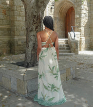 Load image into Gallery viewer, In The Jungle Floral Maxi Dress(Green/Ivory)