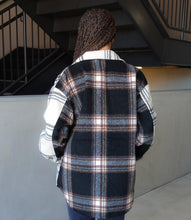 Load image into Gallery viewer, Two Sides Shacket(Ivory/Charcoal)