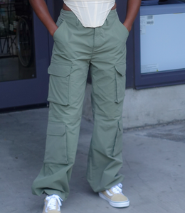 Ready To Roll Cargo Pants(Olive)