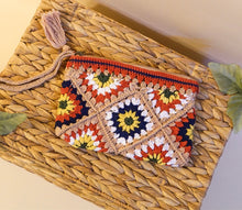 Load image into Gallery viewer, Handmade Crochet Tile Pouch(Hibiscus)
