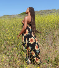 Load image into Gallery viewer, Field Of Gold Sunflower Maxi Dress(Black)
