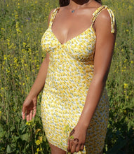 Load image into Gallery viewer, Sephora Floral Dress(Yellow)
